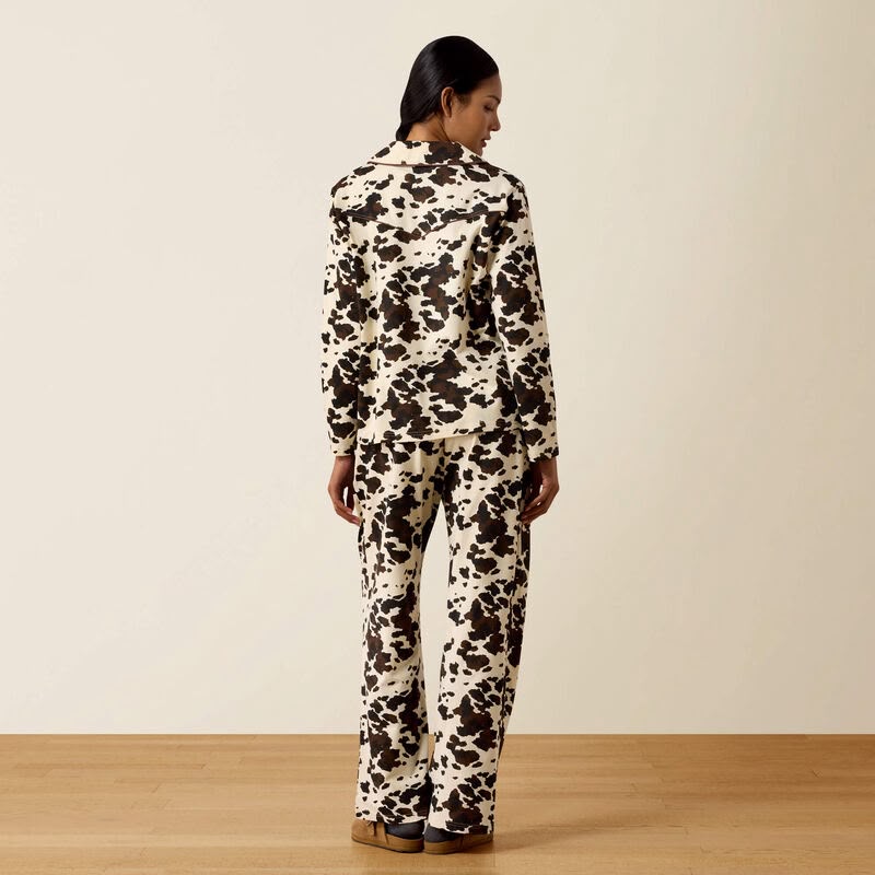 Women's Cow Print 2-Piece Pajama Set – Long Sleeve Button-Down Sleepwear & Lounge Pants